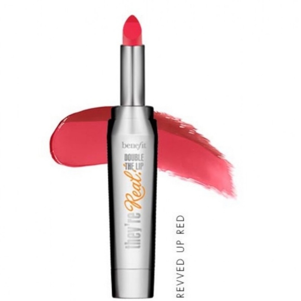 ๐5/32$ BENEFIT double the lip - revved-up red - Picture 3 of 7